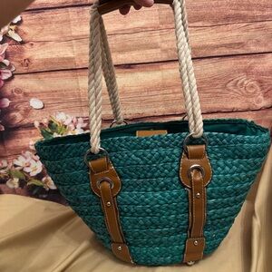 St. John’s Bay Audrina Straw Tote Emerald Green Rope Handle Beach Bag